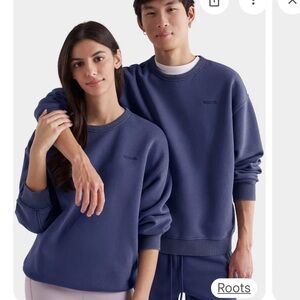 Classic Roots Crewneck